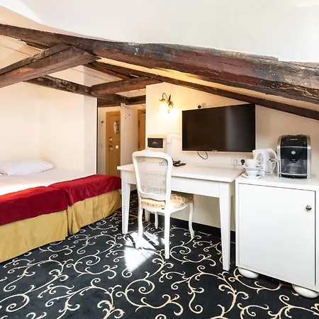 Meriton Old Town Garden 4* Tallinn