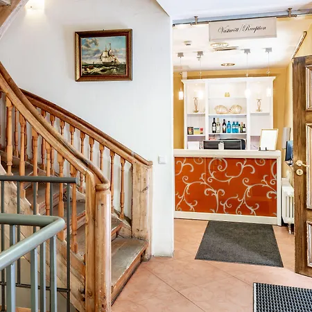 Meriton Old Town Garden Ταλίν