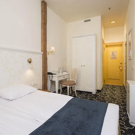 Meriton Old Town Garden Hotel Tallin
