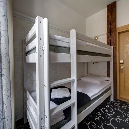 Meriton Old Town Garden Ταλίν