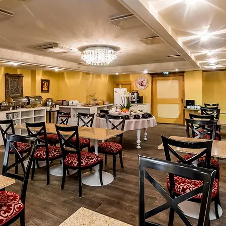 Meriton Old Town Garden 4* Tallinn
