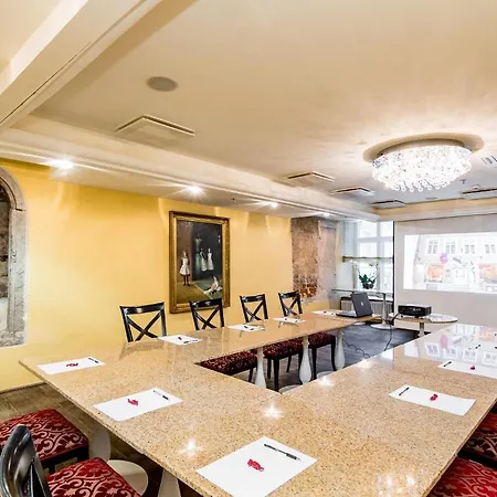 Meriton Old Town Garden Hotel Tallinn