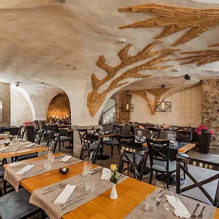 Hotel Meriton Old Town Garden Tallin