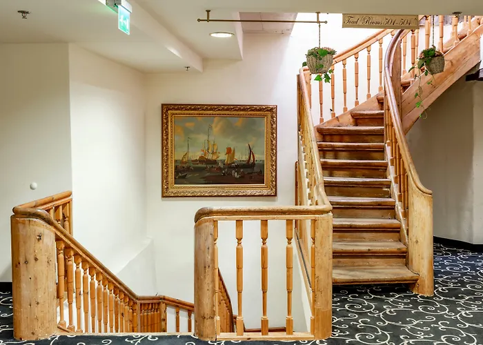 Meriton Old Town Garden Reval