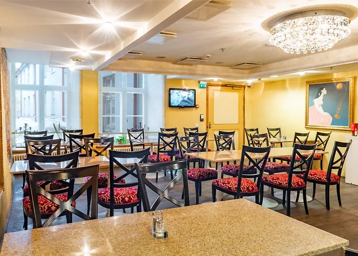 Meriton Old Town Garden Hotel Reval