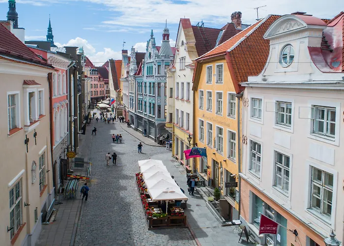 Meriton Old Town Garden 4*