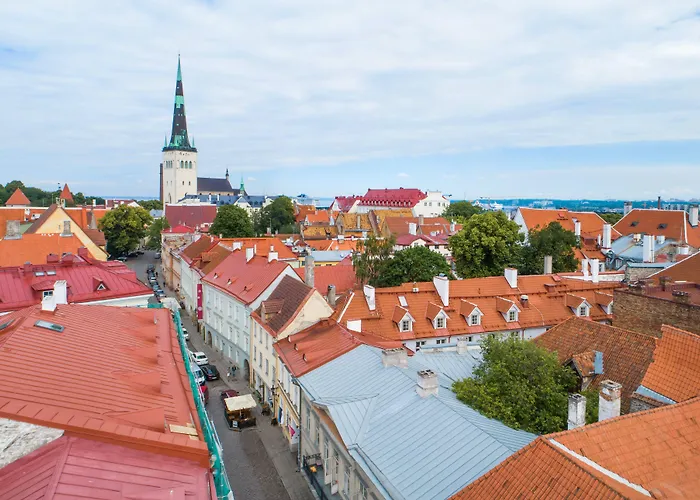 Meriton Old Town Garden Reval