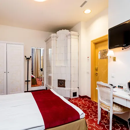 Meriton Old Town Garden Reval