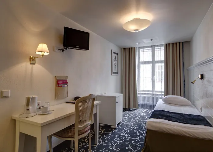 Meriton Old Town Garden 4* Ταλίν