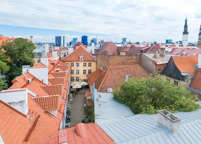 Ξενοδοχείο Meriton Old Town Garden